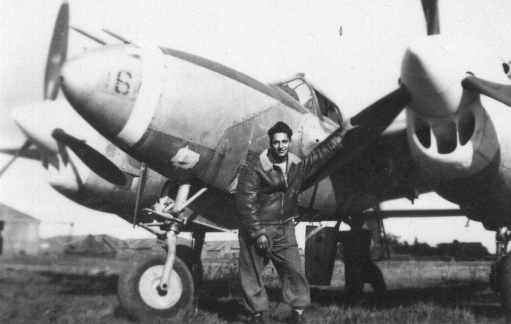 1945 -P38 Lightning 1